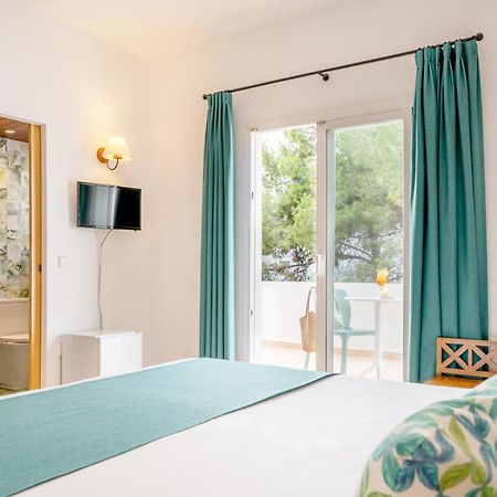 Hotel Roca Plana Es Pujols Esterno foto