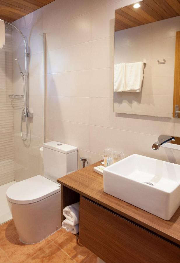 Hotel Roca Plana Es Pujols Esterno foto